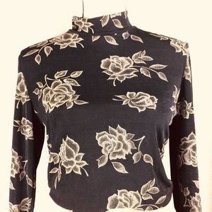 Vintage 90s rose print🌹stretchy faux neck top